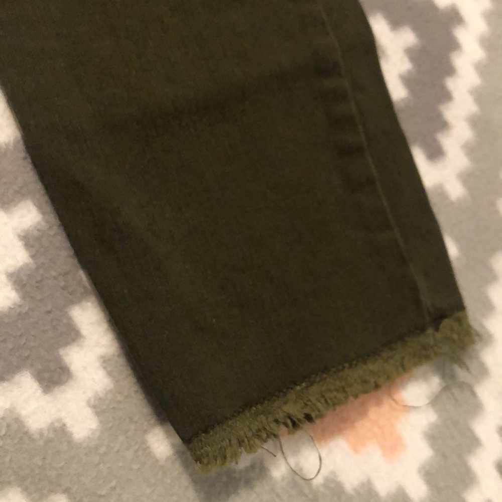 LOFT Dark Olive Skinny Jeans/Trousers Size 2P - Picture 6 of 13